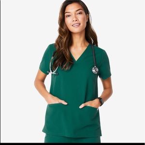 Women’s Hunter Green Casma Three-Pocket Scrub Top